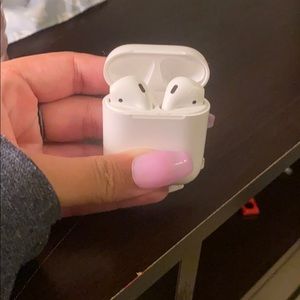 Airpods in great condition still working
